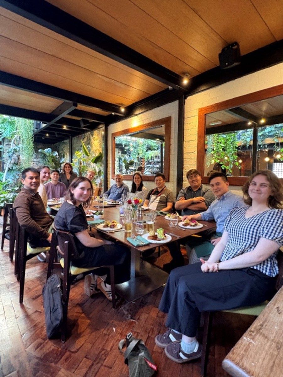 AuSMB attendees at the society dinner during SynSci2026